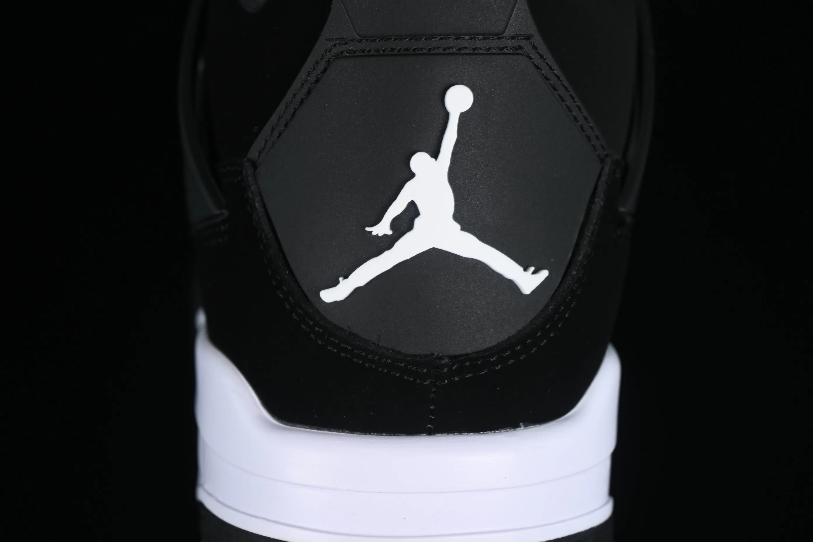 All categories Air Jordan Jordan series basketball shoes Air Jordan 4 Air Jordan 4 Retro "White Thunder" AJ4 Joe 4 White Thunder FQ8138-001